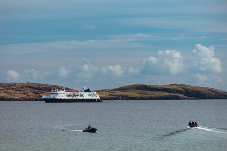 British_Isles_Scotland_Fairlie_MS_Spitsbergen_HX_46768_Photo_Mike_Scott