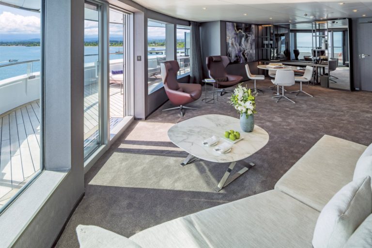 Scenic Eclipse Grand Panorama Suite Scenic Eclipse Grand Panorama Suite