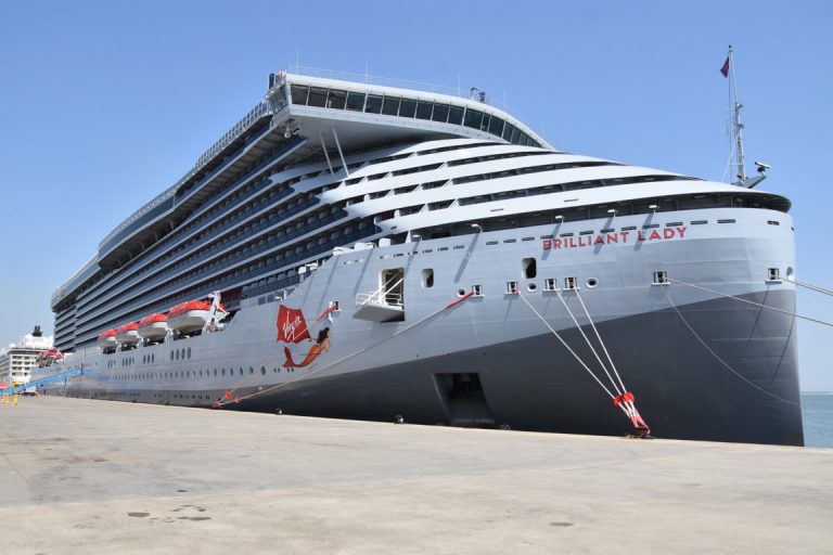 Brilliant Lady Exterior