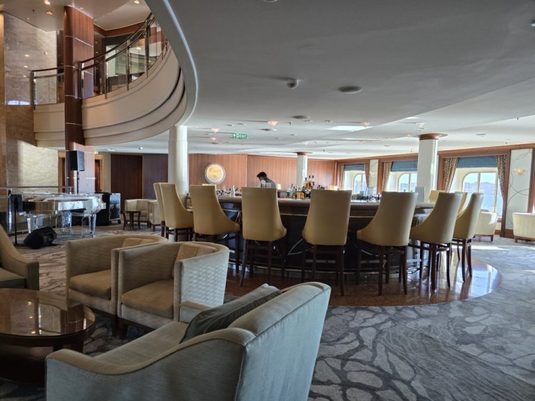 Crystal_Serenity_Crystal_Cove Crystal_Serenity_Crystal_Cove