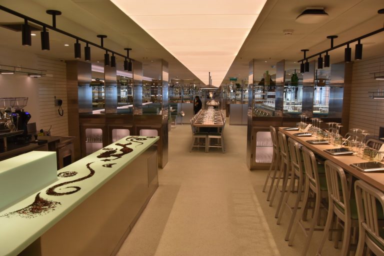 deck 06 - The Test Kitchen