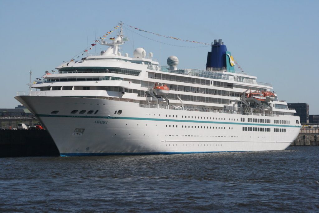 20-anos-de-amadea-o-navio-dos-sonhos-alemao