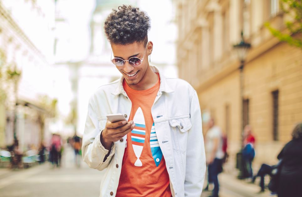 gigsky-the-value-of-staying-connected-while-traveling