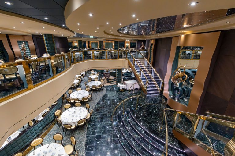 Golden Lobster Restaurant_Raoul Fiebig