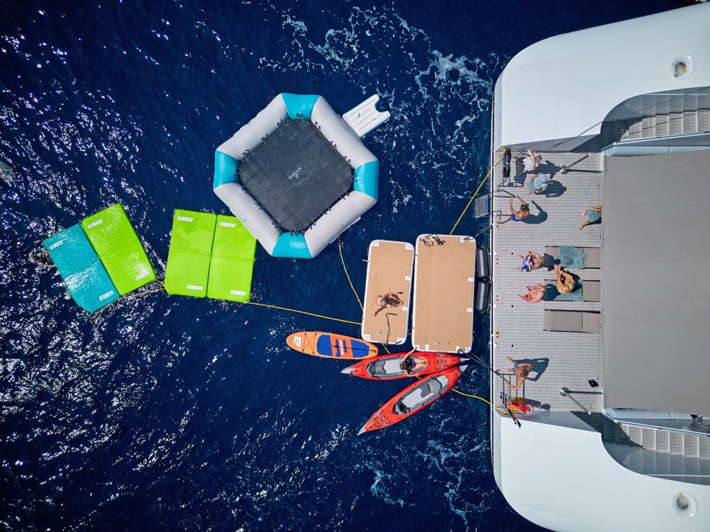 lujo-sin-barreras-la-marina-platform-de-emerald