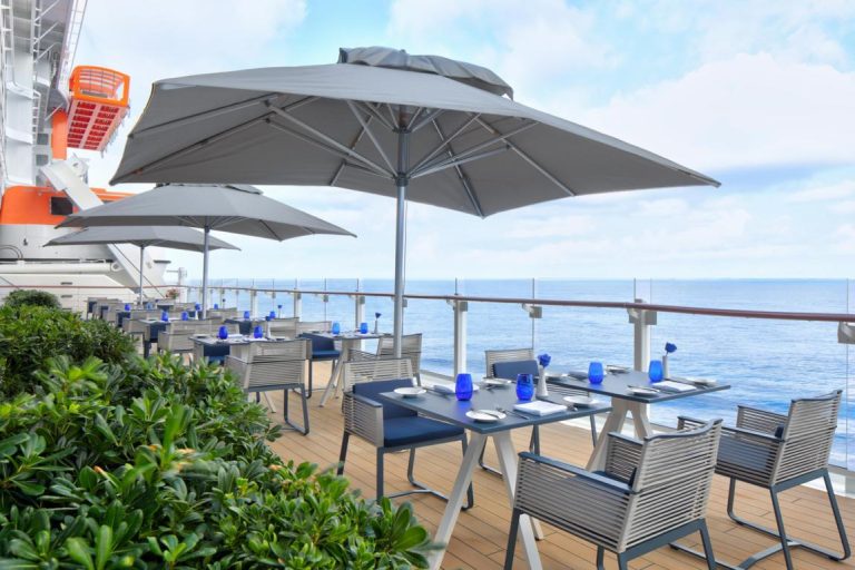 Celebrity_Ascent_exterior_2