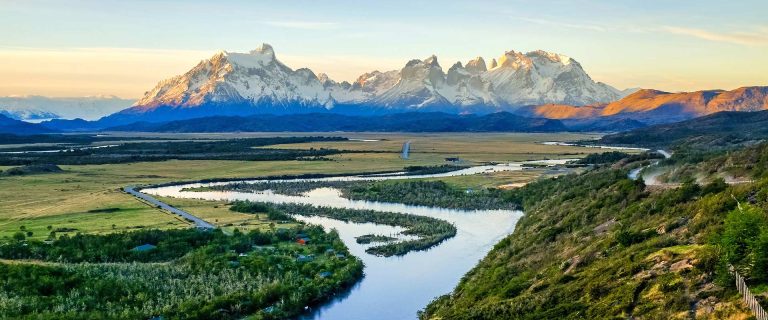 Chile-Torres-del-Paine_Scenic