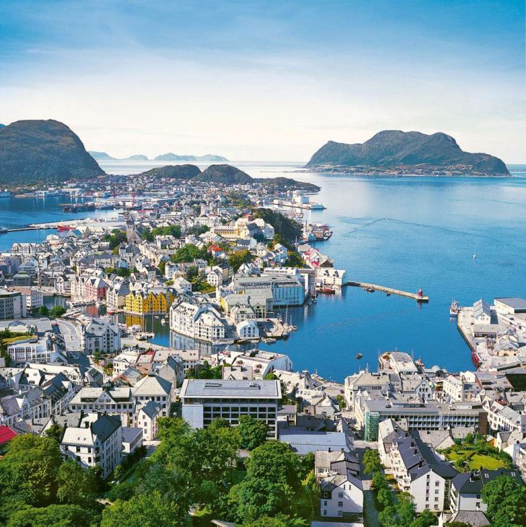 Alesund_AIDA_ Alesund_AIDA_