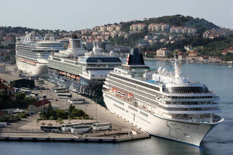 Port of Dubrovnik_MedCruise_