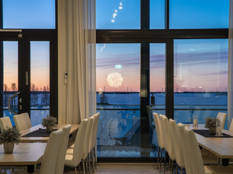 Snowcastle restaurant