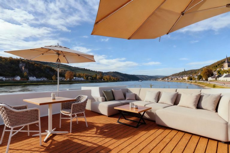 Sundeck Century Star Century Cruises