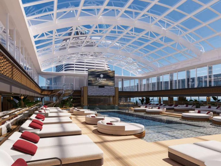 The conservatory pool and bar_EJ