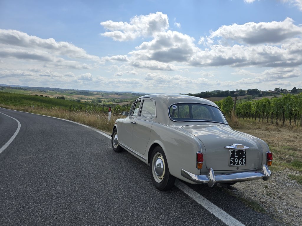dreaming-cars-alla-scoperta-del-chianti-in-auto-depoca