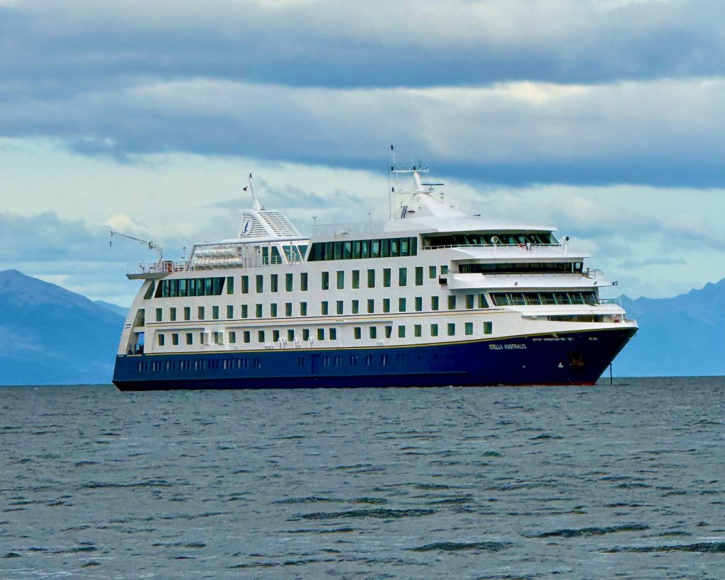 la-patagonia-chilena-con-stella-y-ventus-australis