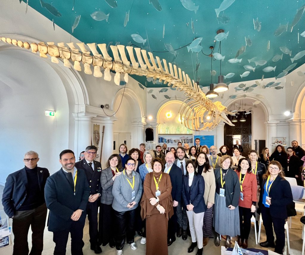 tarente-accueille-le-cruises-port-cities-working-group