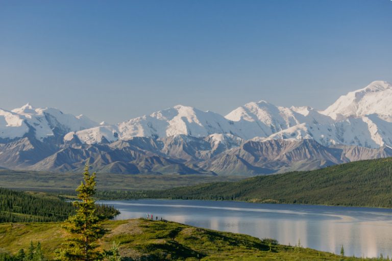 Denali_National_Park_Alaska_Hilking_Wonder_Lake_Lifestyle_GWilliment Denali_National_Park_Alaska_Hilking_Wonder_Lake_Lifestyle_GWilliment