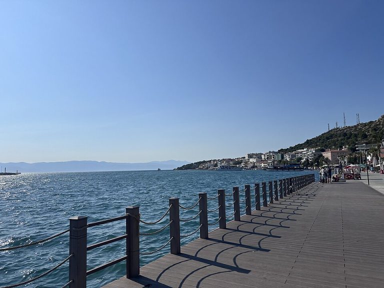 7. Cesme