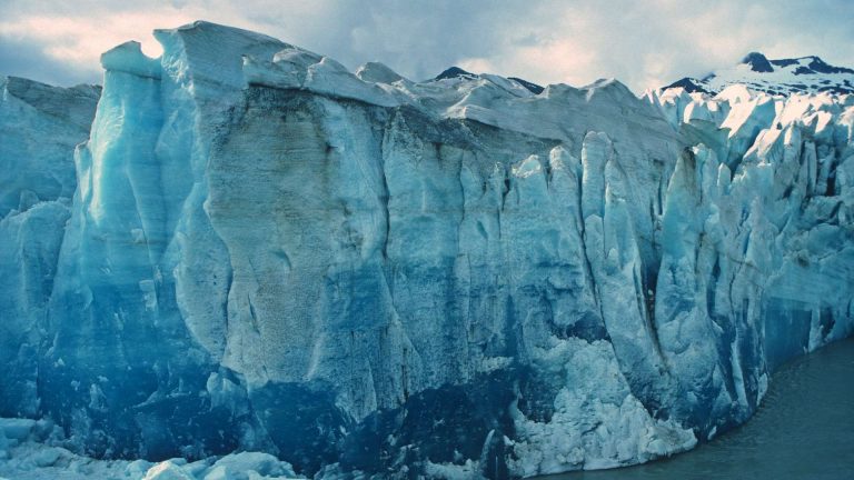 Juneau_Mendenhall_Windstar