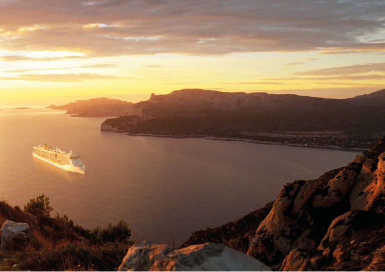 Calanques national park bay_Symphony at dawn_H Calanques national park bay_Symphony at dawn_H