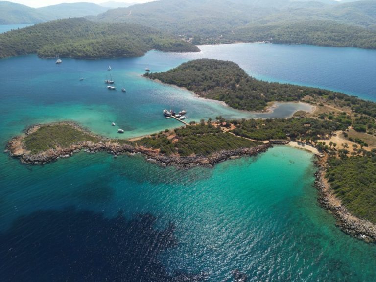 Cleopatra Island