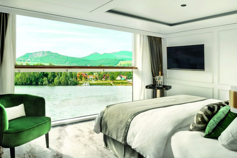 Riverside Suite Riverside Suite