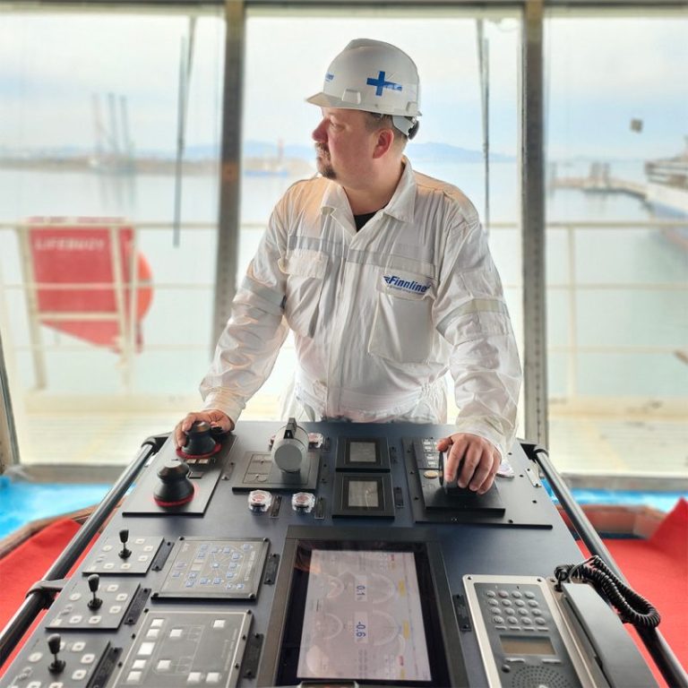 Captain Johnny Forss oversaw the crash stop test on the Finnsirius and other bridge tests that required the captain s expertise Captain Johnny Forss oversaw the crash stop test on the Finnsirius and other bridge tests that required the captain s expertise