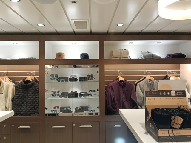 Douglas Mawson_Shop Douglas Mawson_Shop